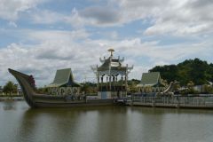 Am Ufer des Sungai Brunei