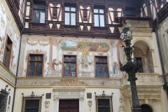 Schlosshof von Peles